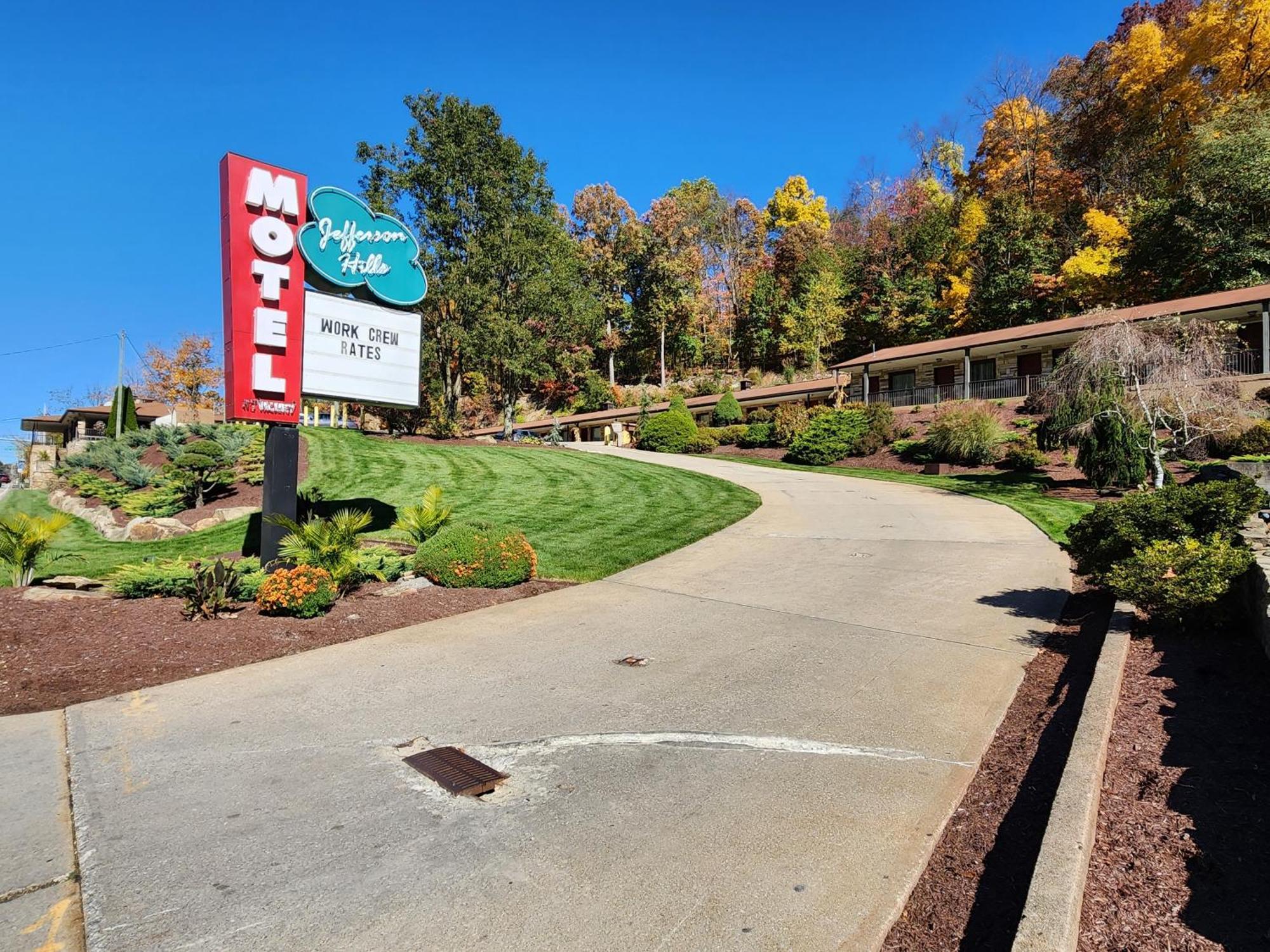 Jefferson Hills Motel Clairton Eksteriør billede
