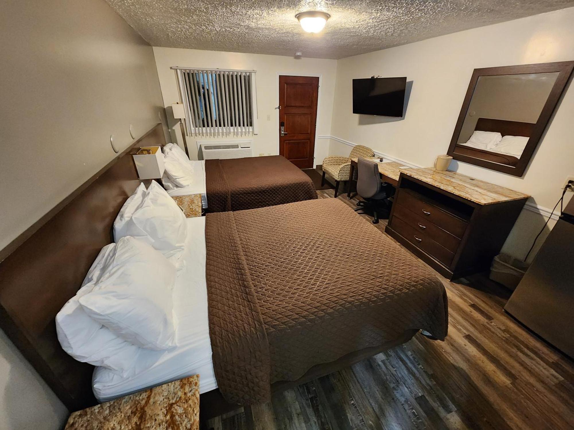 Jefferson Hills Motel Clairton Eksteriør billede